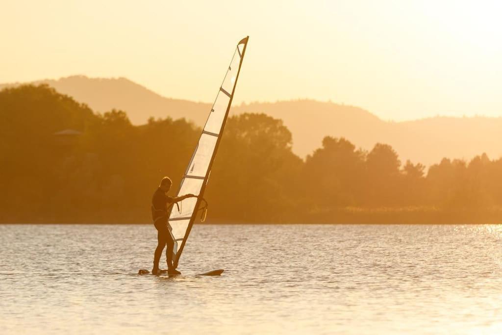 Charismatisch Und Gemuetlich In Guettingen, Nah Zum Buchensee Und Bodensee, Tolle Lage Apartment *